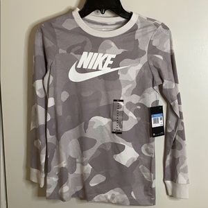 New Nike Boy long sleeve Shirt
